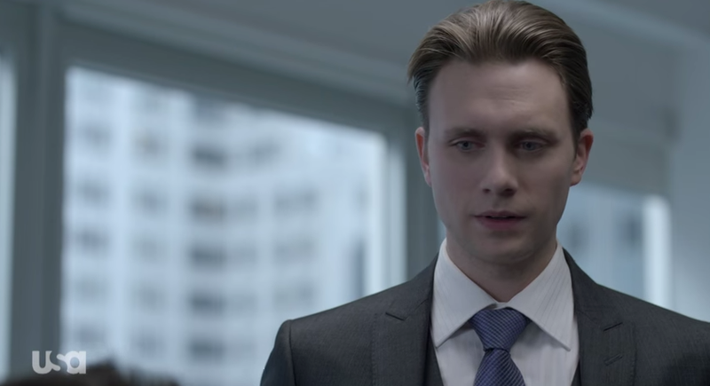 Illustration for article titled The pilot of Mr. Robot, USA’s new hacker drama, is now on YouTube